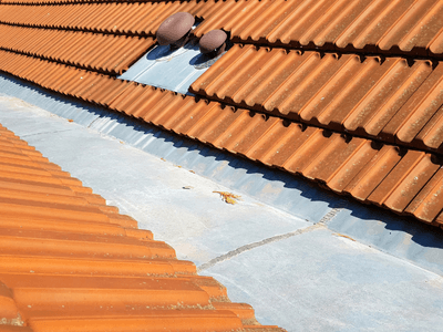 About Leaking Skylight Repair Pros Van Meter, IA